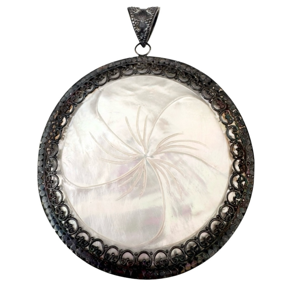 Sterling Silver and Genuine Mother of Pearl Vintage Pendant